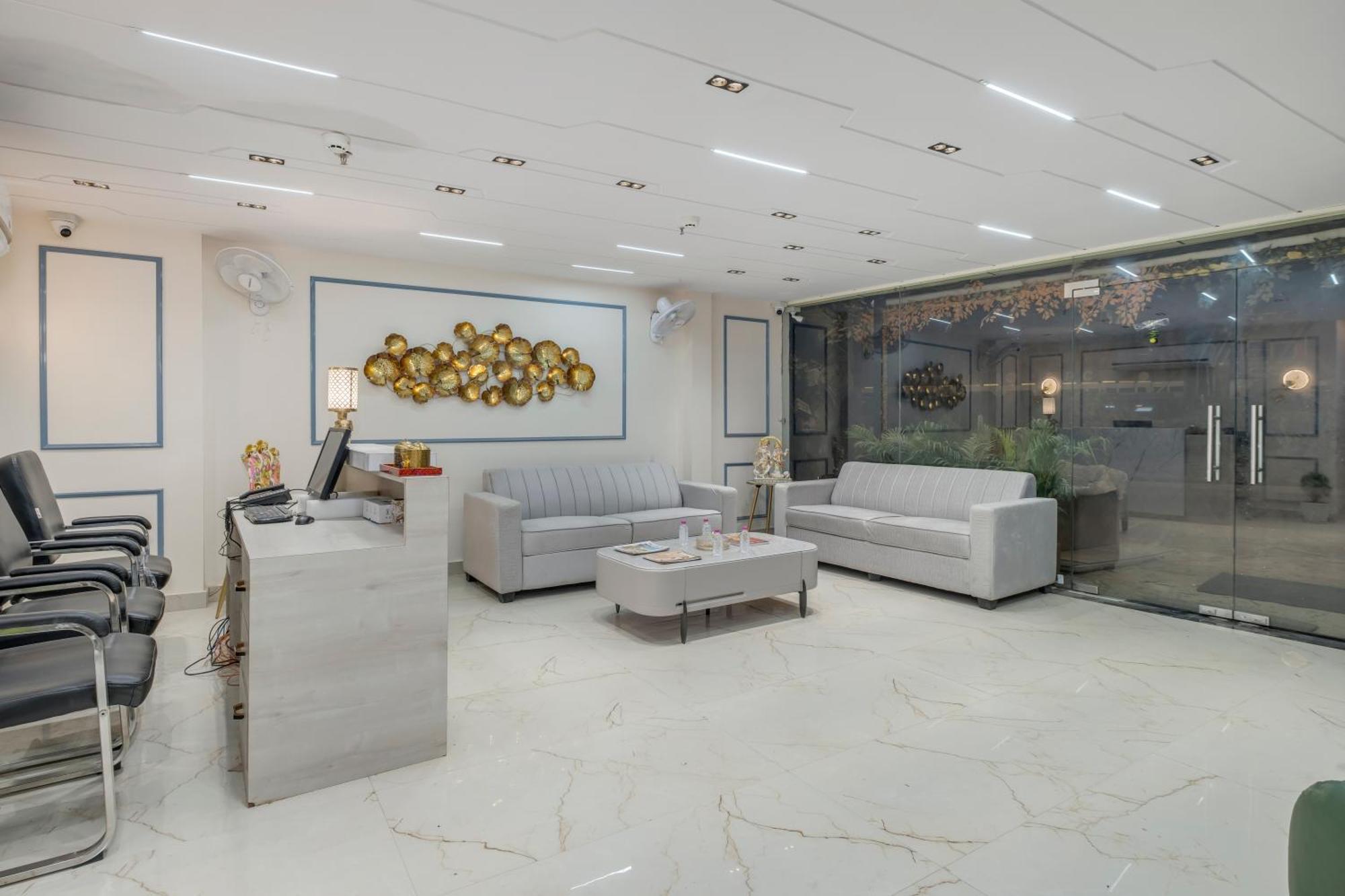 Hotel Sudarshan Ayodhya Экстерьер фото